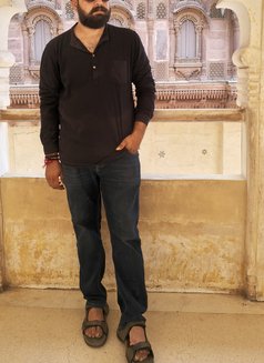 Lusifer - Acompañantes masculino in Ahmedabad Photo 2 of 2