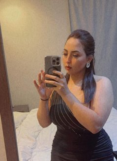 Lussia, 27 Old, From Moccroc - escort in Khobar Photo 2 of 5
