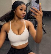 Lustful Girl Brenda - puta in Ahmedabad