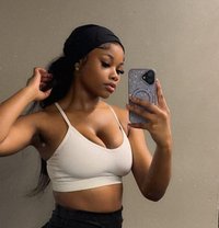 Lustful Girl Brenda - puta in Ahmedabad