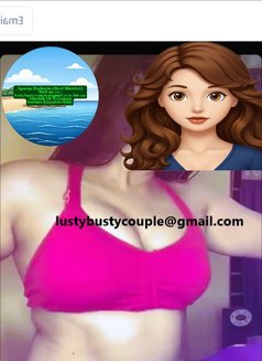 Lusty Busty Couple - puta in Kochi Photo 5 of 5