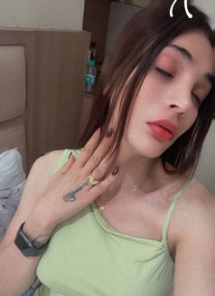 Lusty Pihu - puta in Ahmedabad Photo 5 of 16