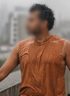 Lusty Wolfe - Male escort in Mumbai Photo 1 of 3