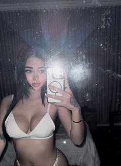 Lucy From Thailand - escort in Riyadh Photo 5 of 11