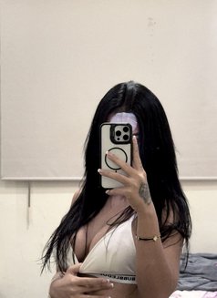 Lucy From Thailand - escort in Riyadh Photo 8 of 11