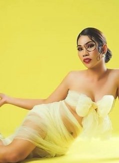 Lusyy - Acompañantes transexual in Jakarta Photo 2 of 6