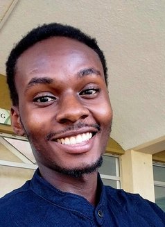 Luther - Male companion in Nairobi Photo 2 of 6