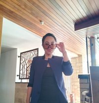 Luunamoon - escort in Bali