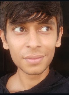 Luv - Male escort in Bangalore Photo 4 of 6