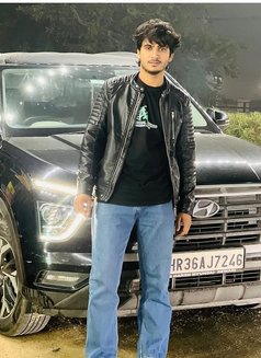 Luvishhh - Male escort in Gurgaon Photo 2 of 4