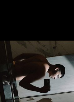 Luvkyy - Acompañantes masculino in New Delhi Photo 3 of 4