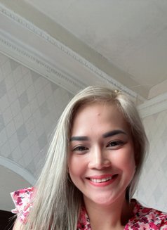 JOY - escort in Taipei Photo 5 of 7