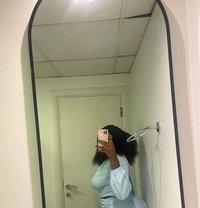 Luwi - escort in Pune