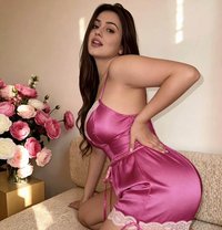 Luxi - escort in Abu Dhabi