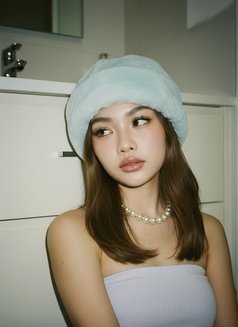 Luxuriate Spa Manila - masseuse in Manila Photo 1 of 23