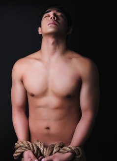 Luxurious Man (just landed) - Male escort in Manila Photo 15 of 20