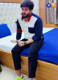 Luxury Boy - Male escort in Ahmedabad Photo 5 of 7