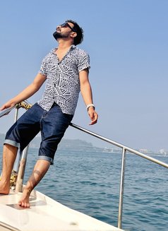 Luxury Companion for Meaningful & Elegan - Male escort in Jaipur Photo 1 of 1