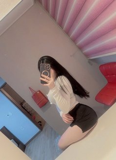 Fresh -Rosy Body* FULL SERVICE * - escort agency in Jeddah Photo 5 of 6