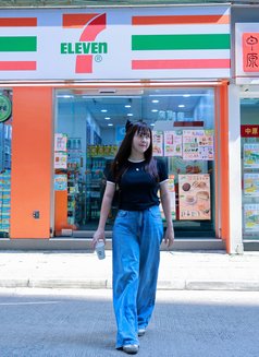 LUXURY GIRL GOOD SERVICE - puta in Taipei Photo 18 of 20