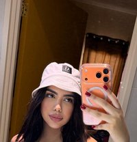 Luxury Massage Services by a Colombian - puta in Al Manama