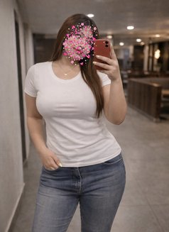 Luxury Premium Escort Cam & Meeting - puta in Bangalore Photo 5 of 7
