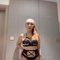 MOSCOW STAR - puta in Dubai Photo 3 of 15