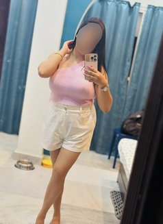 Luxury Romance & Naughty Video Calls 🤍6 - escort in Chennai Photo 2 of 4