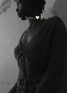 Luxxymerm - escort in Nairobi Photo 3 of 4