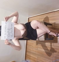 REAT MEET, ABOVE 35 - escort in Mumbai