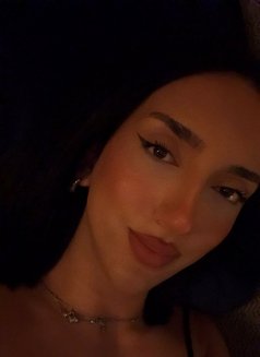 Luzii - Transsexual escort in Riyadh Photo 6 of 20