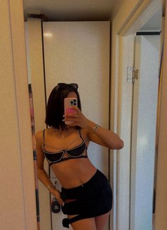 Luzii - Transsexual escort in Riyadh Photo 9 of 20