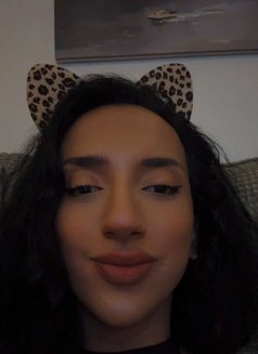 Luzii - Transsexual escort in Riyadh Photo 1 of 20