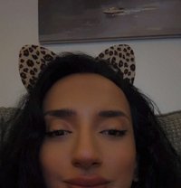 Luzii - Transsexual escort in Riyadh