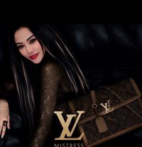LV Mistress Domination Cuckold Role Play - puta in Dubai Photo 1 of 13