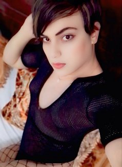 Lwdy - Transsexual escort in Al Sohar Photo 2 of 4