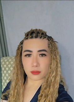 Lexi - Transsexual escort in Al Ain Photo 6 of 6