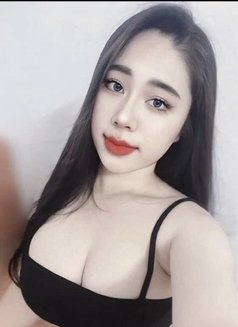 Ly Anna - escort in Jeddah Photo 4 of 6