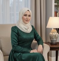 Ly Ly - escort in Cairo