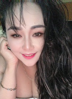 Ly Ly - puta in Kathmandu Photo 7 of 8