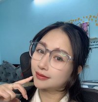 CÔ GÁI DÂM ĐÃNG - escort in Da Nang