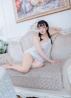 Ly Ly - escort in Ho Chi Minh City Photo 2 of 8