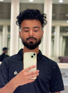 Lyad - Male escort in Bangalore Photo 2 of 2