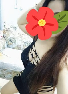 jeen - escort in Muscat Photo 2 of 2