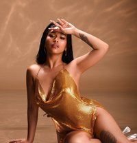 Lyca party Girl - puta in New Delhi Photo 9 of 11