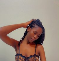 Lyd - escort in Jeddah Photo 1 of 5