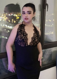 Lydia Big Cock - Transsexual escort in Al Manama Photo 8 of 10
