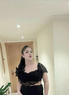 Lydia big cock - Transsexual escort in Al Manama Photo 16 of 17