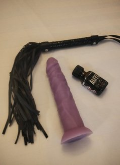 Lydia big cock - Transsexual escort in Al Manama Photo 1 of 13