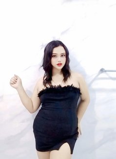 Lydia Big dick - Acompañantes transexual in Al Manama Photo 4 of 9